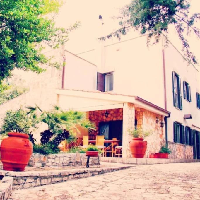 Casa Marisa Villa Vacanza Castellana Grotte Exterior photo
